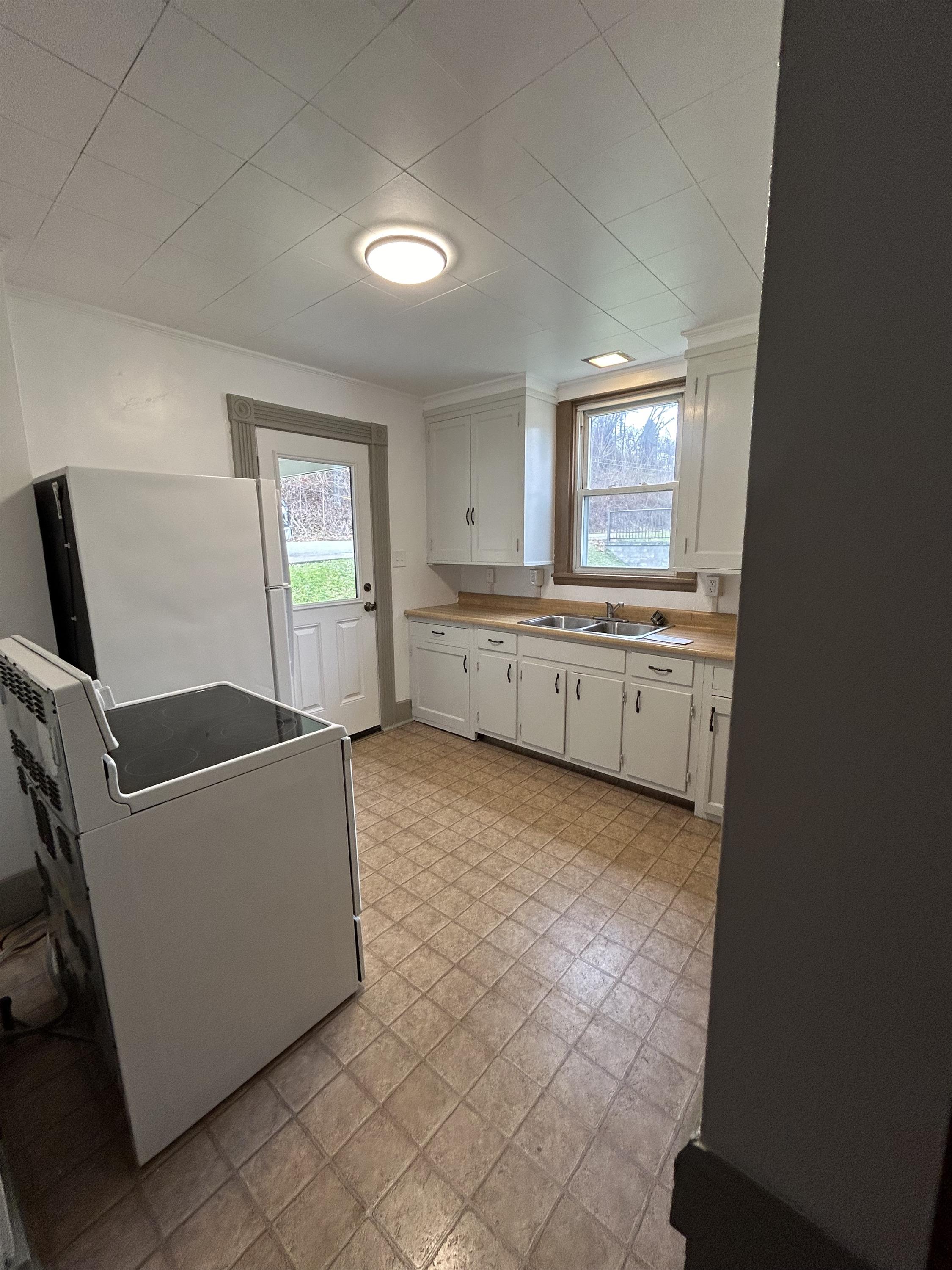 602 Sellers Avenue