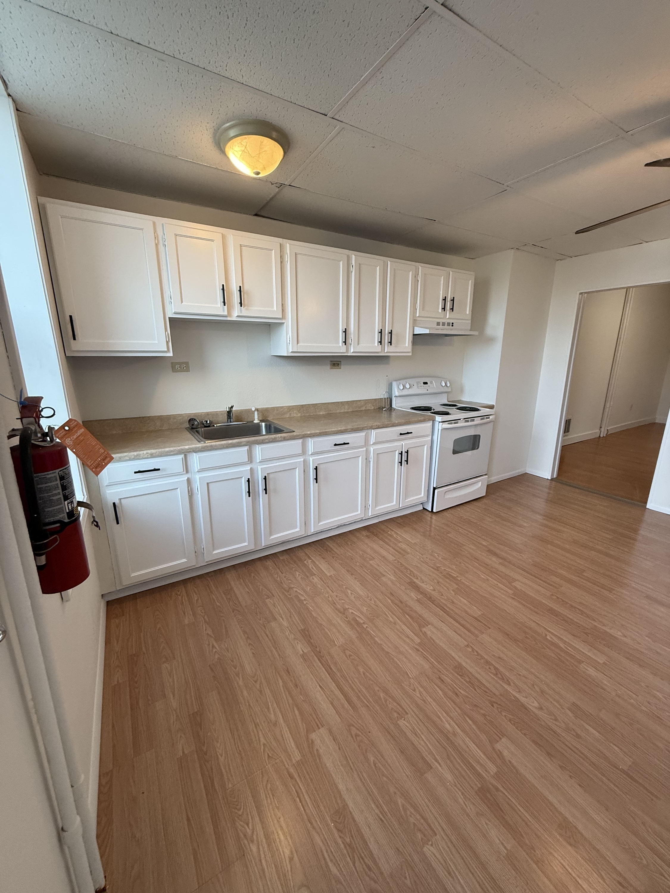 122 North 4th Street - D